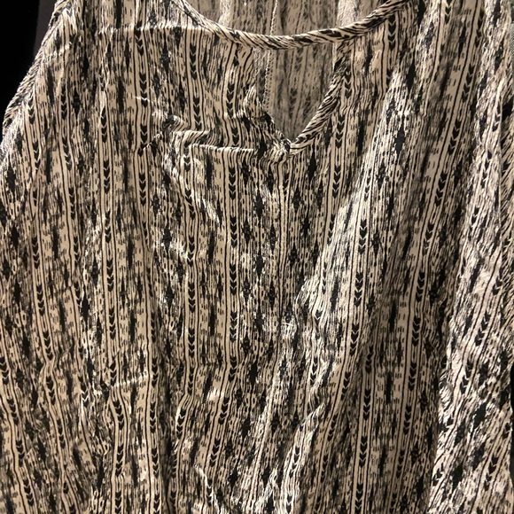 L Space swimsuit cover up - Picture 2 of 3